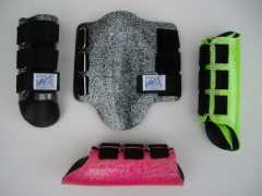 Davis Splint Boots metallic