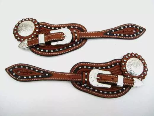 TwoTone Sporenriemen mit graviertem Buckle und Concho