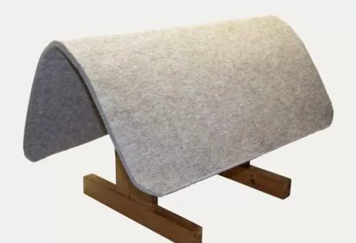 Mustang Filzunterlage für Westernpad aus Wollfilz Padschoner beige / sand Mustang Filzunterlage für Westernpad aus Wollfilz Padschoner beige / sand