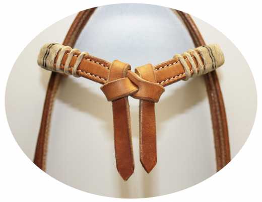 EE Tack Stirnband Kopfstück mit Rohaut Applikationen AE-135