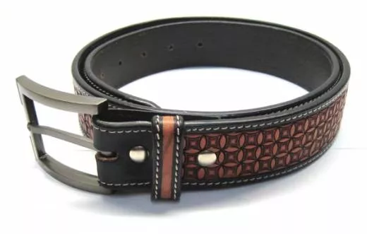 EE Tack Western Gürtel 110cm punziert mit Wechselschnalle