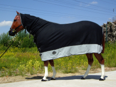 Abschwitzdecke mit Halsteil Topscore schwarz