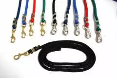 Führstrick in verschiedenen Farben