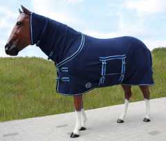 Abschwitzdecke mit Hals und Bauchlatz blau