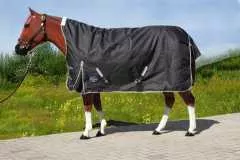 Tough Horse Turnout Winterdecke 300g mit Halfneck 1200D